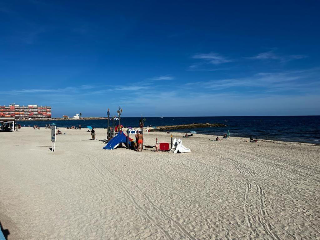 Pmt19 - Los Locos 19 - Edificio Orbiplaya Torrevieja Dış mekan fotoğraf